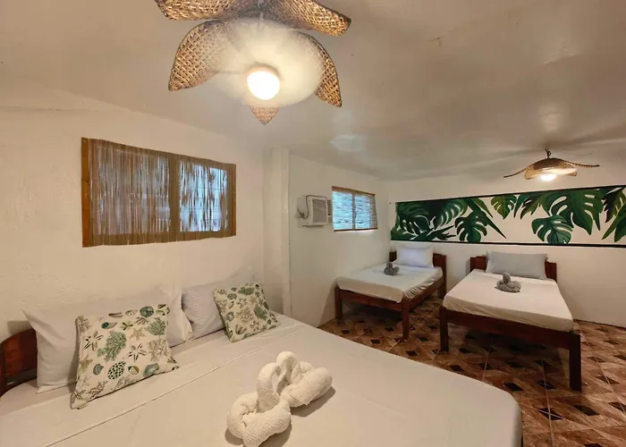 5r Tourist & Restaurant Hotel