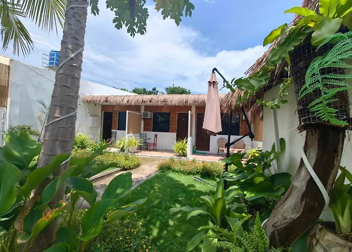 5r Tourist & Restaurant Hotel 2*